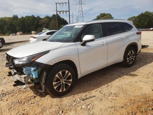 TOYOTA HIGHLANDER 2023 with VIN 5TDKDRAH1PS028922 - Photo from auction