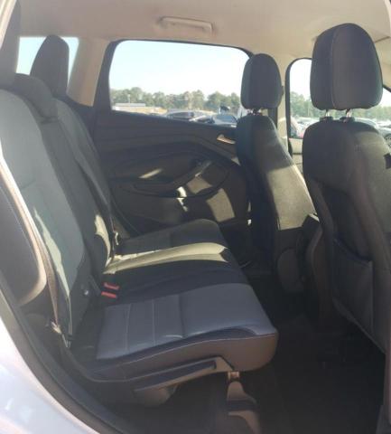 Photo 11 from auction – 2016 FORD ESCAPE SE with VIN 1FMCU0GX3GUA55562