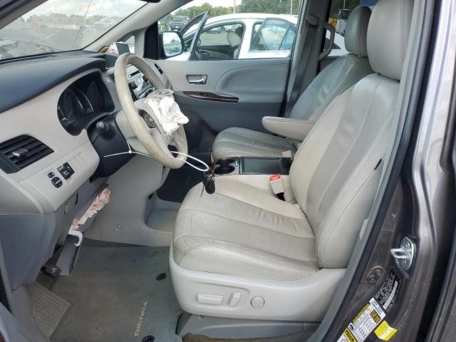 Photo 7 from auction – 2014 TOYOTA SIENNA XLE with VIN 5TDYK3DC8ES427482