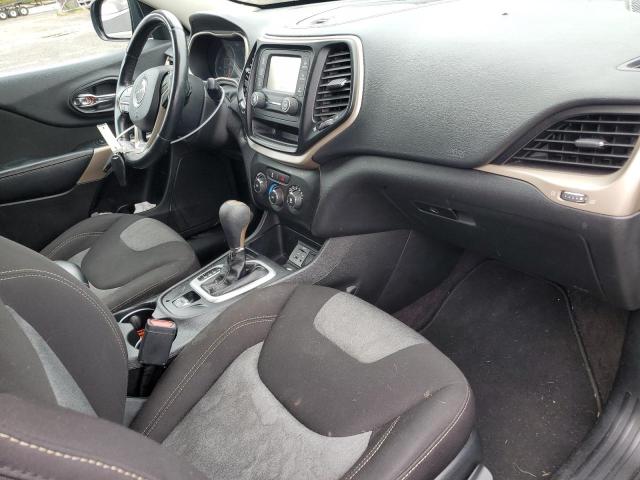Photo 8 from auction – 2018 JEEP CHEROKEE L with VIN 1C4PJLCB3JD596791