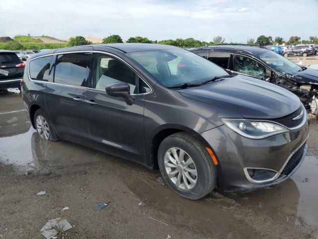 Photo 4 from auction – 2019 CHRYSLER PACIFICA T with VIN 2C4RC1FG5KR628525