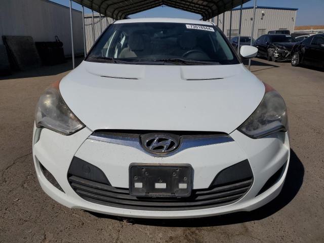 Photo 5 from auction – 2014 HYUNDAI VELOSTER with VIN KMHTC6AD1EU215147