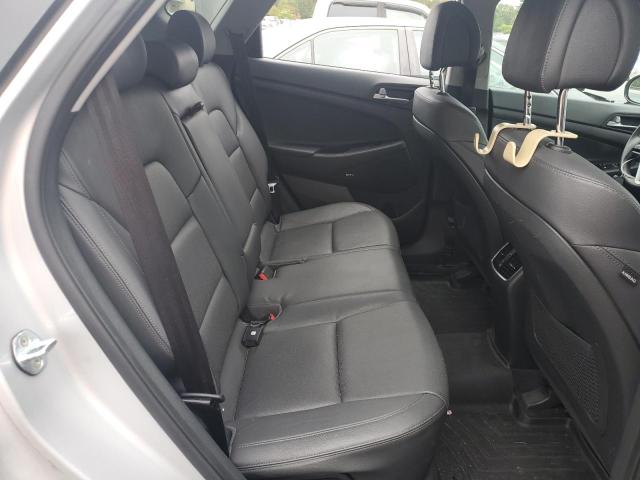 Photo 11 from auction – 2017 HYUNDAI TUCSON LIM with VIN KM8J3CA46HU464988