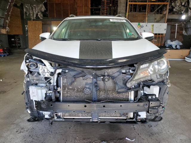 Photo 5 from auction – 2015 TOYOTA RAV4 XLE with VIN JTMRFREV9FD132528