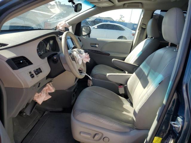Photo 7 from auction – 2012 TOYOTA SIENNA XLE with VIN 5TDYK3DC4CS264472
