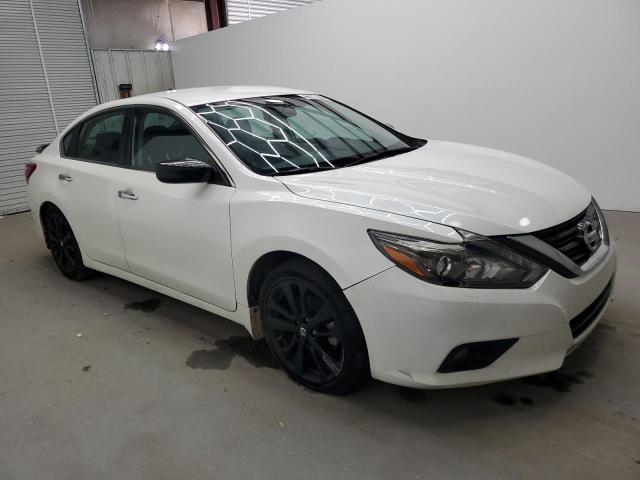 Photo 4 from auction – 2017 NISSAN ALTIMA 2.5 with VIN 1N4AL3AP5HC498205