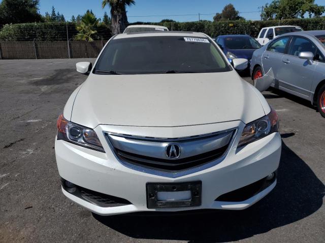 Photo 5 from auction – 2013 ACURA ILX 20 PRE with VIN 19VDE1F57DE018254