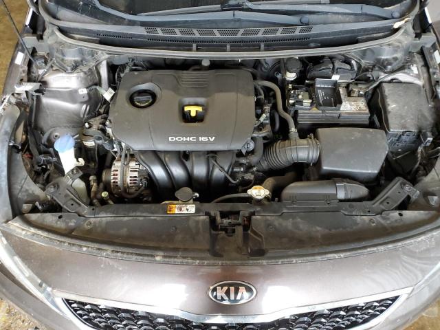 Foto 11 de la subasta – 2017 KIA FORTE LX con VIN 3KPFK4A73HE100751