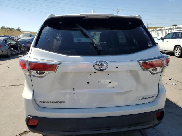 Photo 6 from auction – 2014 TOYOTA HIGHLANDER with VIN 5TDJKRFHXES043975