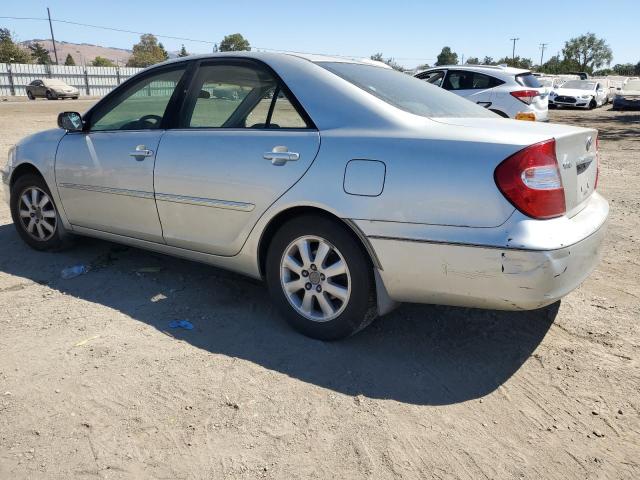 Photo 2 from auction – 2003 TOYOTA CAMRY LE with VIN JTDBE30K430166152