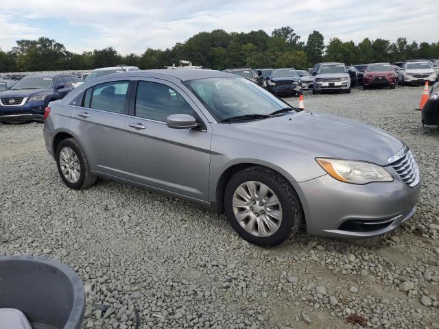 Photo 4 from auction – 2013 CHRYSLER 200 LX with VIN 1C3CCBAB2DN733647