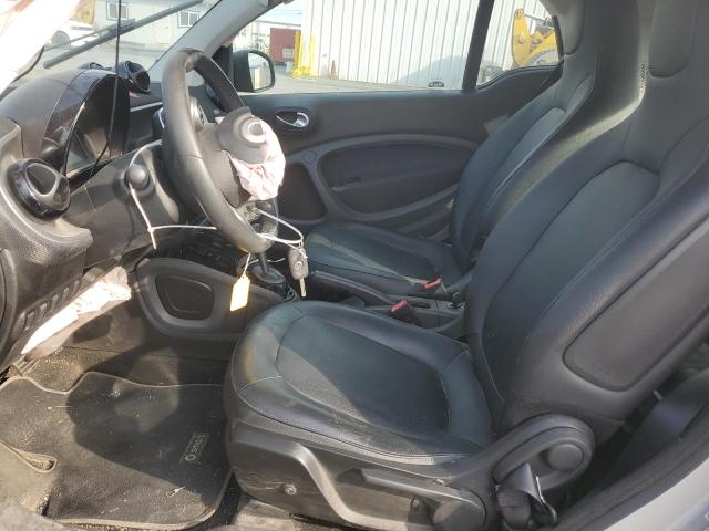 Photo 7 from auction – 2016 SMART FORTWO with VIN WMEFJ5DA1GK064460