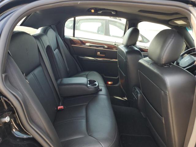 Photo 10 from auction – 2008 LINCOLN TOWN CAR S with VIN 2LNHM82V08X663575