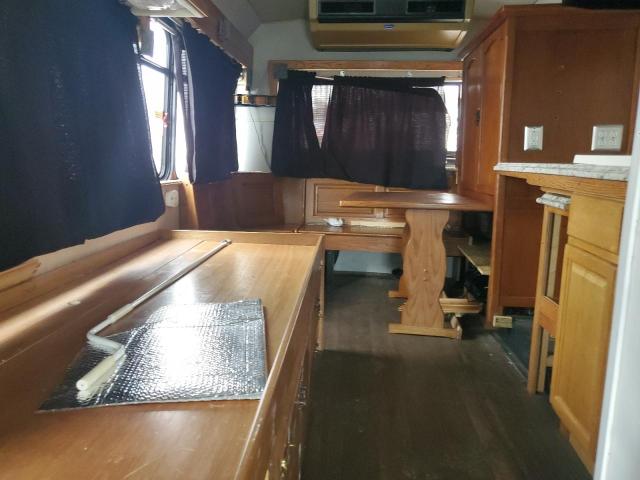 Photo 6 from auction – 2002 GLAV BUS with VIN 1FDWE35LX1HB28373