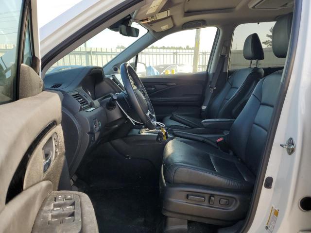 Photo 7 from auction – 2020 HONDA PILOT TOUR with VIN 5FNYF5H65LB019737