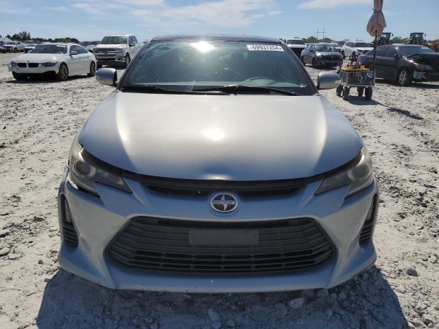 Photo 5 from auction – 2014 TOYOTA SCION TC with VIN JTKJF5C78E3068764
