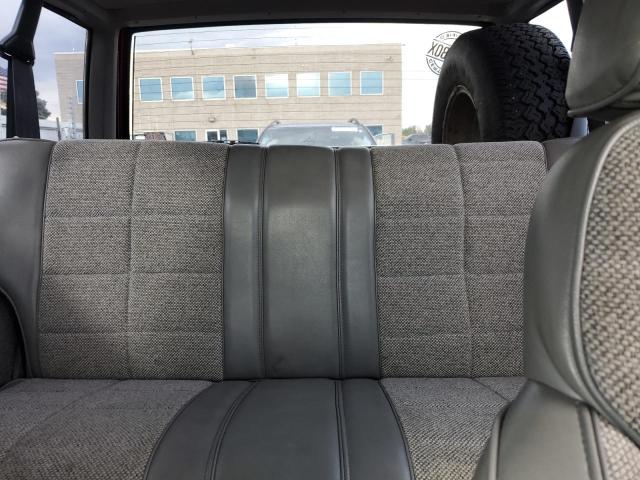 Photo 10 from auction – 1991 JEEP CHEROKEE L with VIN 1J4FJ58S1ML604147