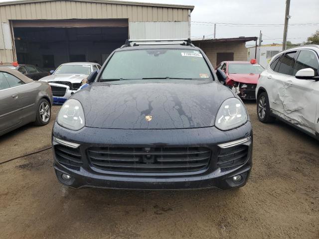 Photo 5 from auction – 2016 PORSCHE CAYENNE SE with VIN WP1AE2A26GLA60874
