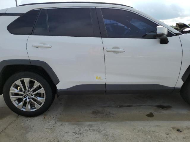 Photo 13 from auction – 2019 TOYOTA RAV4 XLE P with VIN 2T3C1RFVXKW006596