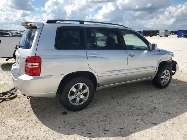 Photo 3 from auction – 2001 TOYOTA HIGHLANDER with VIN JTEGF21A110024479