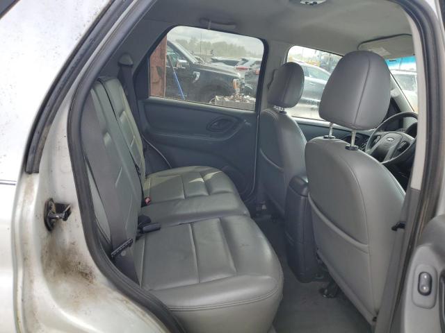 Photo 11 from auction – 2005 FORD ESCAPE XLS with VIN 1FMYU02Z85DA14324