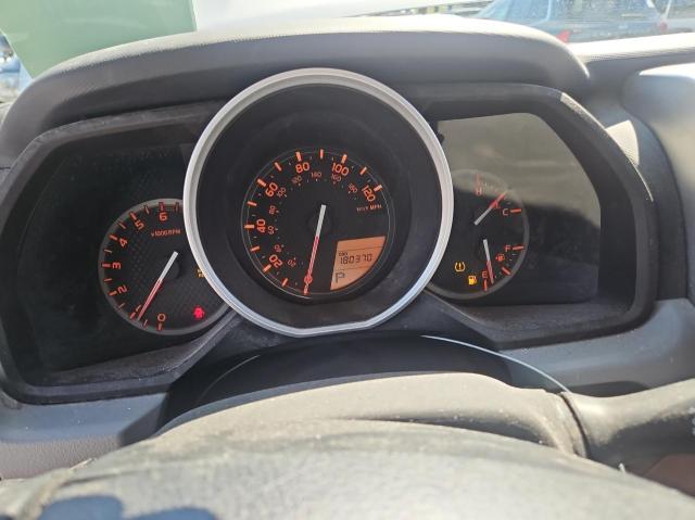 Photo 8 from auction – 2010 TOYOTA 4RUNNER SR with VIN JTEBU5JR5A5027704