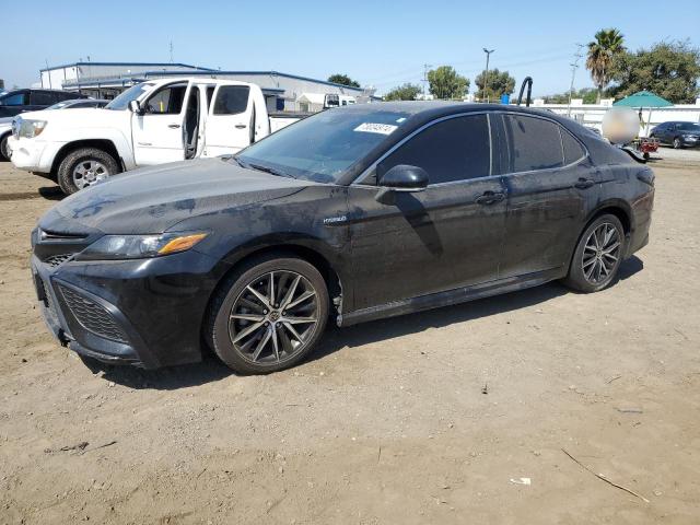 TOYOTA CAMRY SE 2021 with VIN 4T1S31AK2MU546430 - Photo from auction