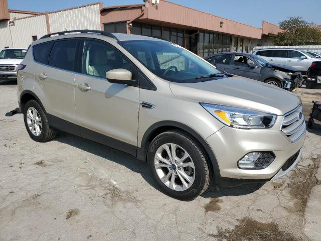 Photo 4 from auction – 2018 FORD ESCAPE SE with VIN 1FMCU0GD2JUA41326