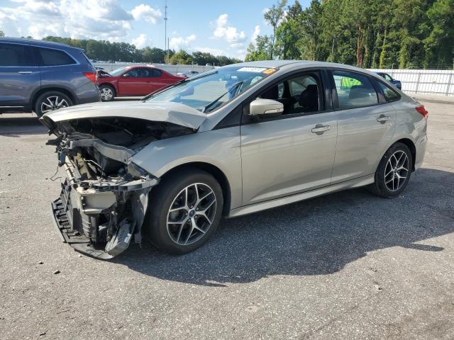 FORD FOCUS SE 2015 with VIN 1FADP3F25FL291857 - Photo from auction