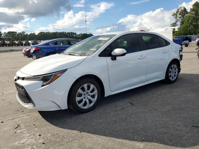 TOYOTA COROLLA LE 2022 with VIN 5YFEPMAE9NP381069 - Photo from auction