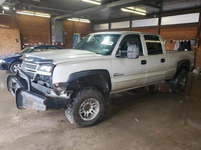 CHEVROLET SILVERADO 2005 with VIN 1GCHK23265F823669 - Photo from auction