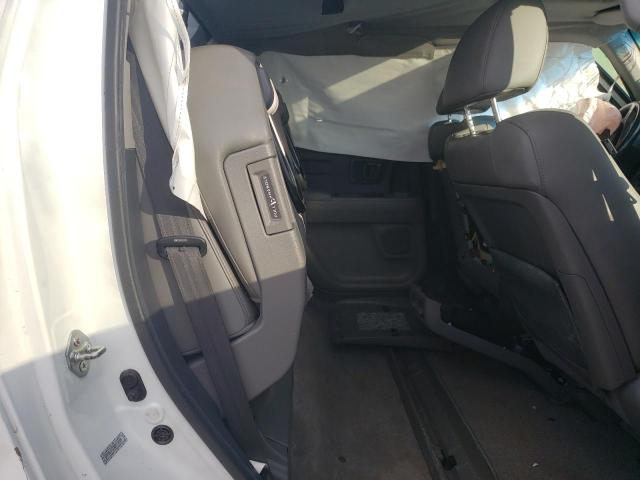 Photo 10 from auction – 2011 HONDA RIDGELINE with VIN 5FPYK1F57BB010509