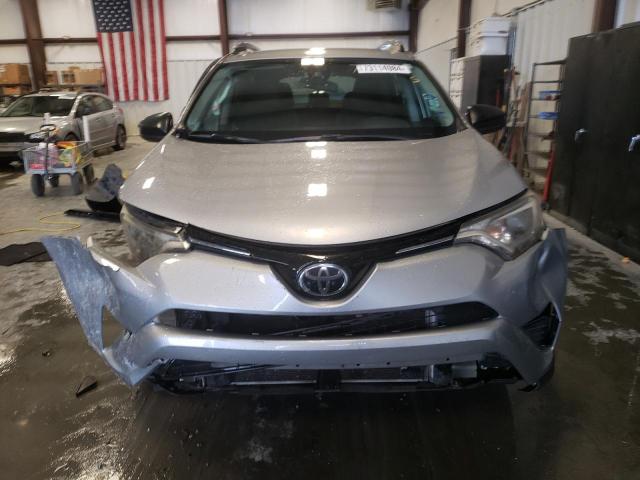 Photo 5 from auction – 2017 TOYOTA RAV4 LE with VIN 2T3ZFREV5HW329251