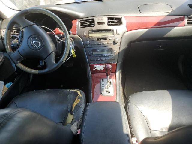 Photo 8 from auction – 2002 LEXUS ES 300 with VIN JTHBF30G520044244