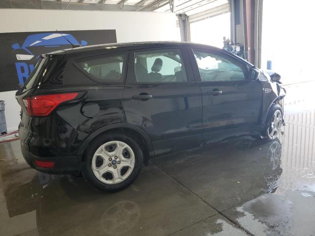 Photo 3 from auction – 2019 FORD ESCAPE S with VIN 1FMCU0F70KUB02749