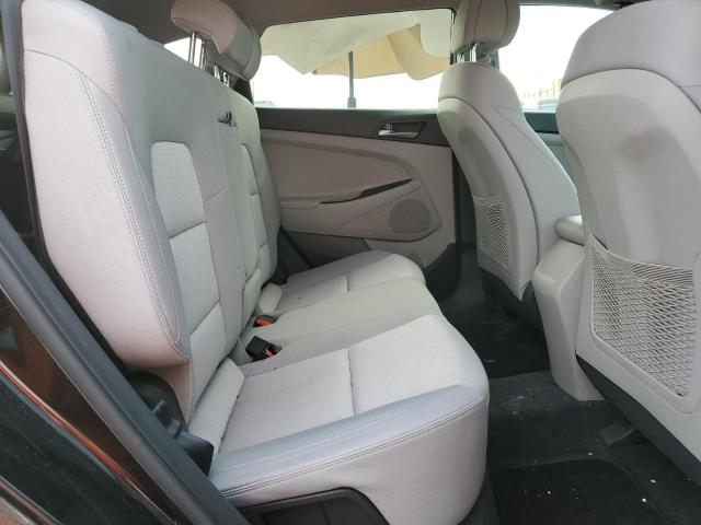 Photo 11 from auction – 2017 HYUNDAI TUCSON SE with VIN KM8J23A49HU336554