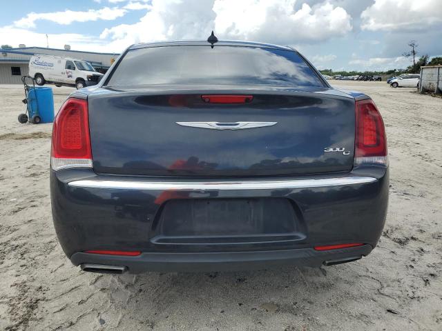 Photo 6 from auction – 2016 CHRYSLER 300C with VIN 2C3CCAEGXGH212124