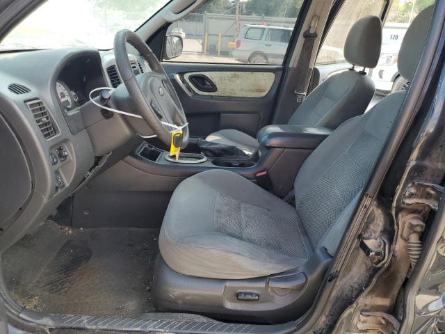 Photo 7 from auction – 2005 FORD ESCAPE XLT with VIN 1FMYU031X5KD75607