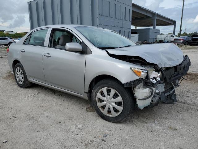 Foto 4 de la subasta – 2010 TOYOTA COROLLA con VIN JTDBU4EE7AJ072186