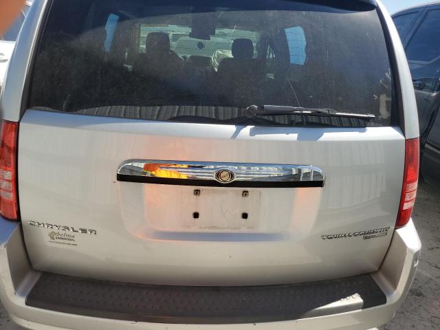 Photo 6 from auction – 2010 CHRYSLER TOWN & COU with VIN 2A4RR5D10AR249350