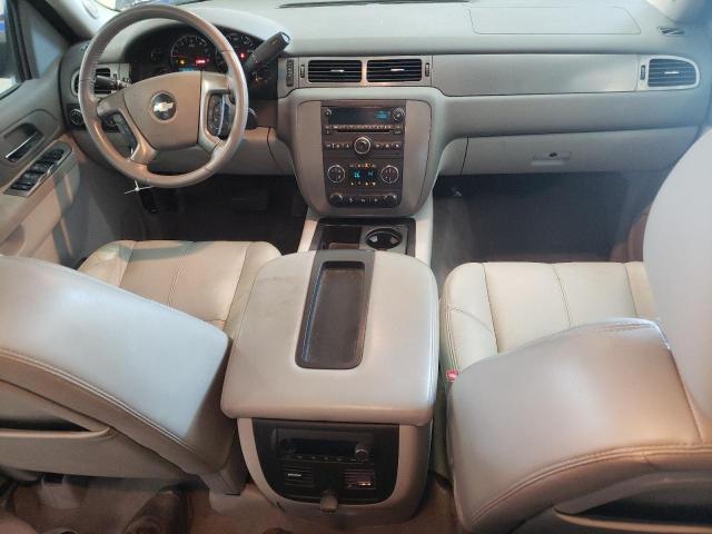 Photo 8 from auction – 2010 CHEVROLET AVALANCHE with VIN 3GNVKFE00AG255005