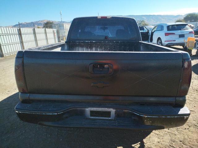 Photo 6 from auction – 2004 CHEVROLET SILVERADO with VIN 2GCEC19VX41217812