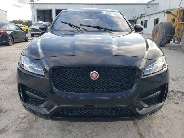 Photo 5 from auction – 2017 JAGUAR F-PACE R - with VIN SADCL2BV9HA075976