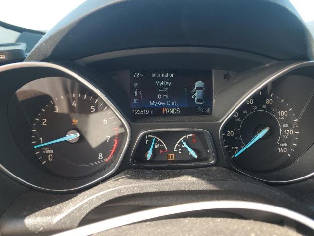Photo 9 from auction – 2017 FORD ESCAPE SE with VIN 1FMCU0GD8HUE69489