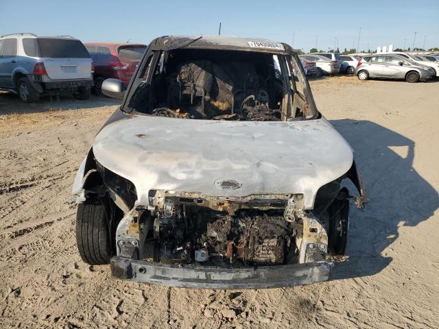 Photo 5 from auction – 2015 KIA SOUL with VIN KNDJN2A21F7210463