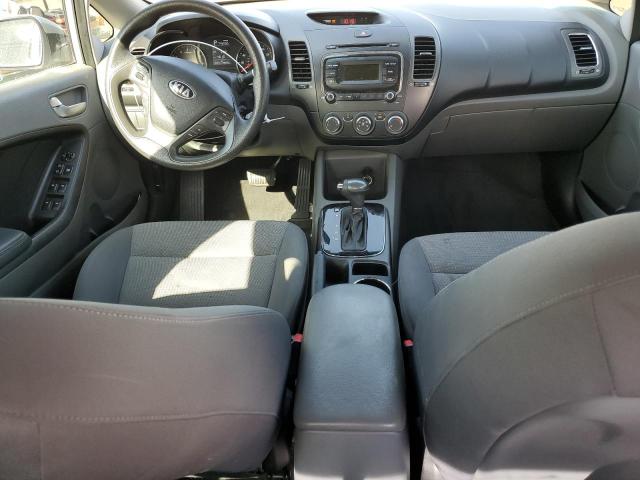Photo 8 from auction – 2017 KIA FORTE LX with VIN 3KPFK4A73HE067704