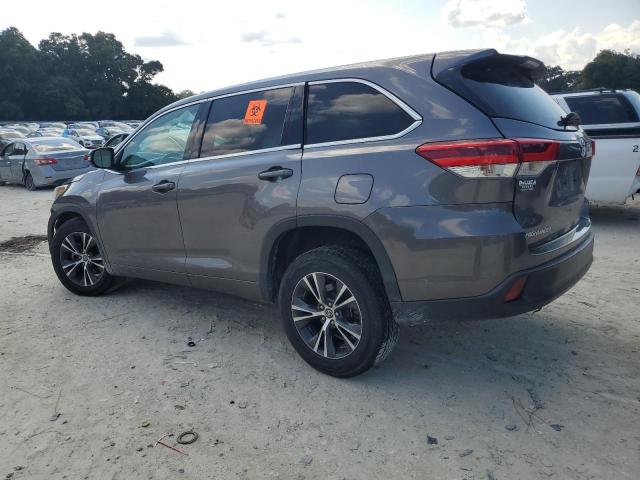 Photo 2 from auction – 2018 TOYOTA HIGHLANDER with VIN 5TDZZRFH8JS262734