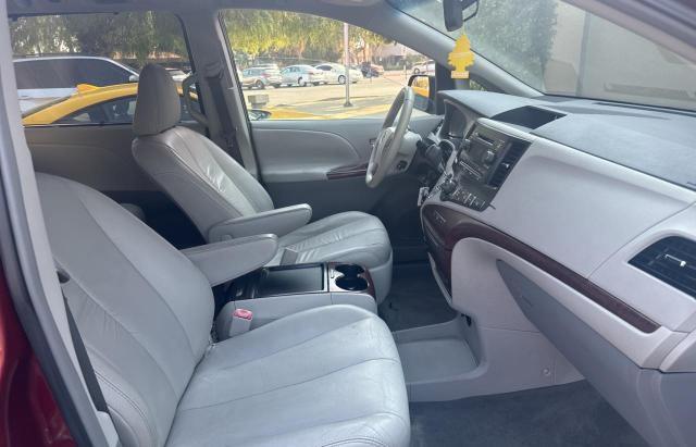 Photo 5 from auction – 2011 TOYOTA SIENNA XLE with VIN 5TDYK3DC9BS140955