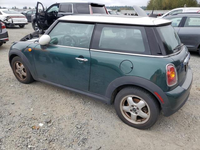 Photo 2 from auction – 2010 MINI COOPER with VIN WMWMF3C54ATU77665