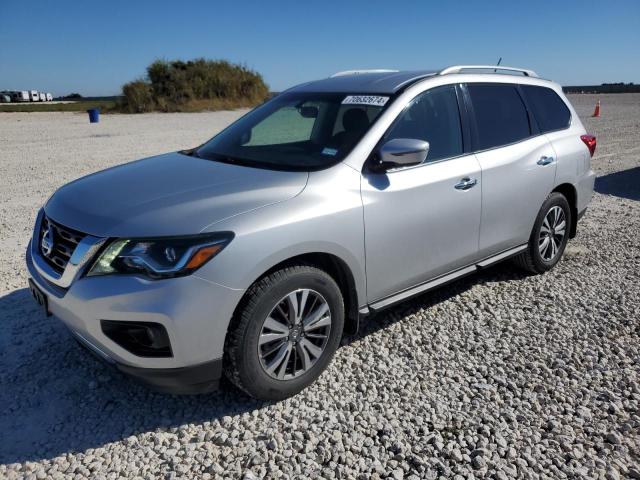 NISSAN PATHFINDER 2017 with VIN 5N1DR2MN7HC619337 - Photo from auction